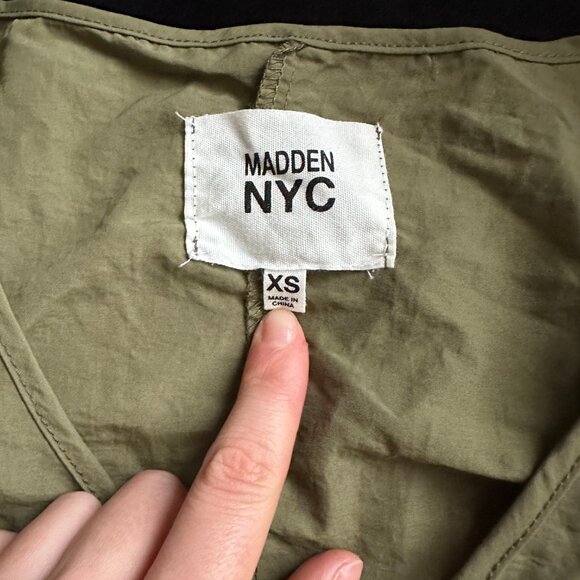 Madden NYC Jumpsuit/Romper - Picture 2 of 2